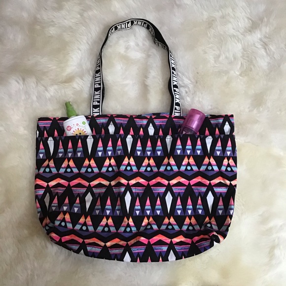 ❣️HP❣️Victoria Secrets PINK large Aztec tote bag - Picture 2 of 6